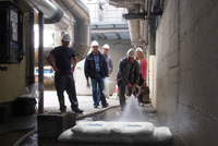 Werkschutz: Wichtige Werksbereiche lassen sich mit FloodSax® wasserdicht absichern.